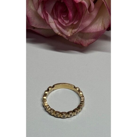 Chic Gold-Tone Women's Ring - Picture 6 of 8